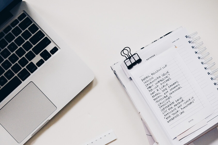 看了近 300 份简历，真的只可意会！