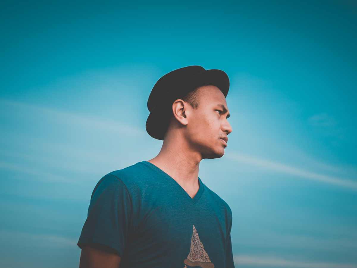 Dare to be lonely in someone else’s&nbsp;arm